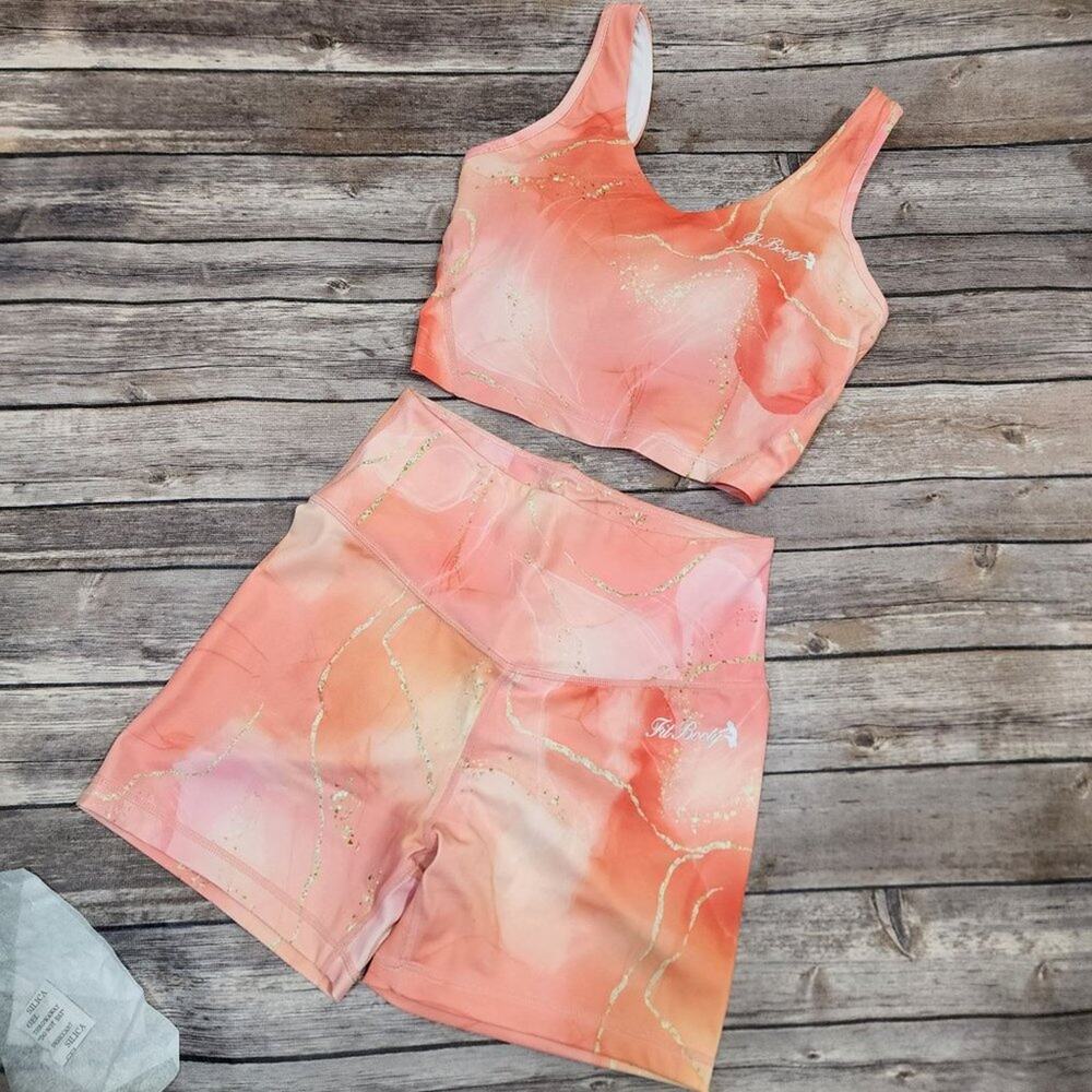 Dance2fit NWT Fit Booty peach marble print bra & scrunch booty shorts set medium